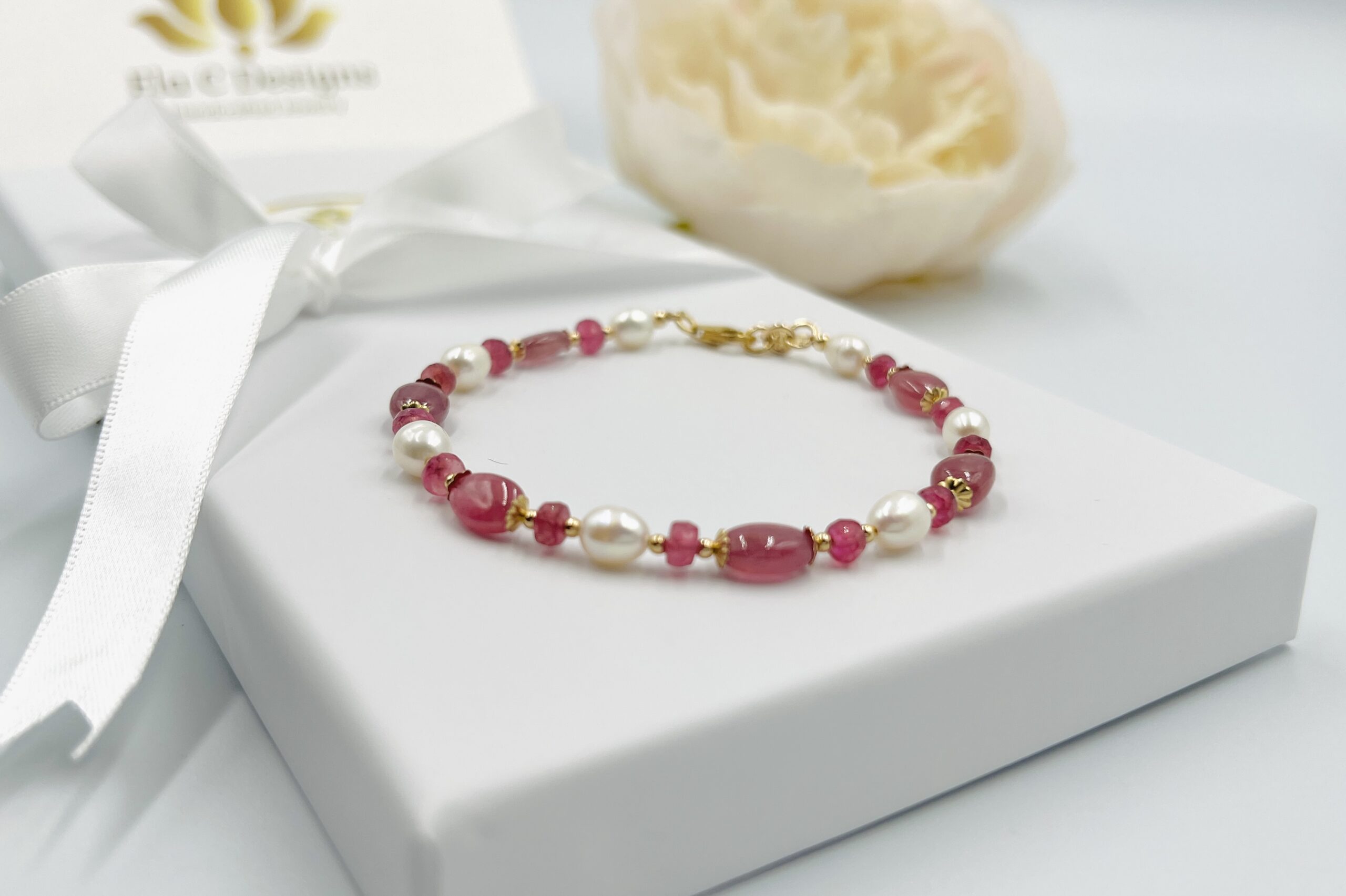 “RUBY : stone of courage, it has been associated with improved energy and concentration, creativity, loyalty, honour and compassion "