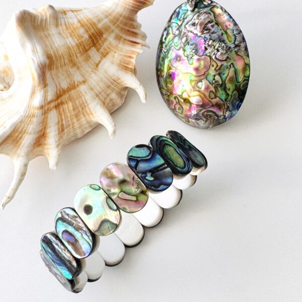 Atlas - Set with Abalone Pendant and Stretch Bracelet